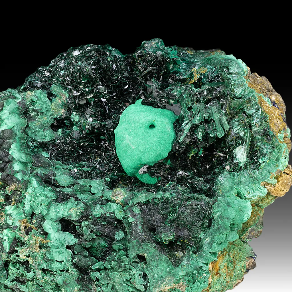 Brochantite with Malachite image