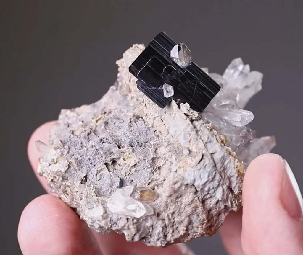 Brookite - image 1