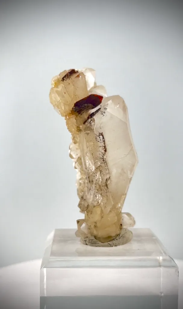 Brookite crystal from Pakistan, image