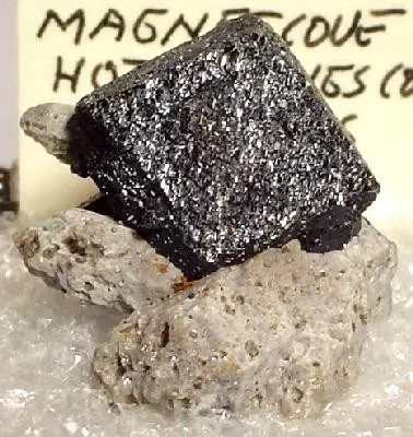 Brookite image