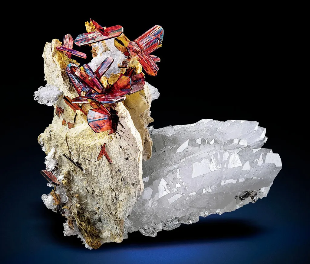 Brookite, Feldspar, Quartz image