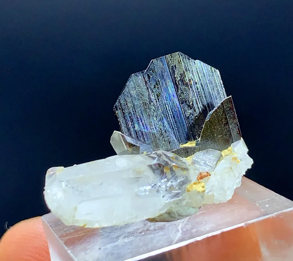 Brookite from Balochistan, Pakistan - image 4
