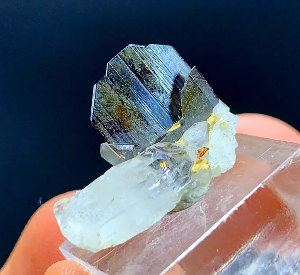 Brookite from Balochistan, Pakistan - image 9