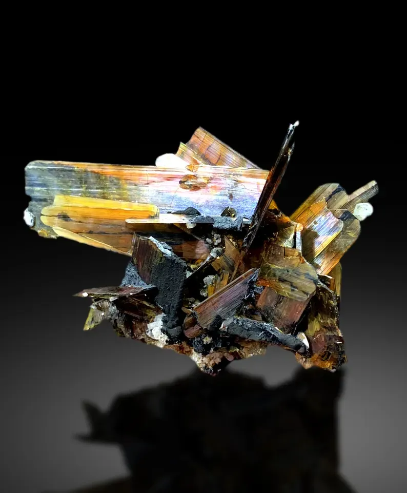 Brookite from Pakistan - image 10