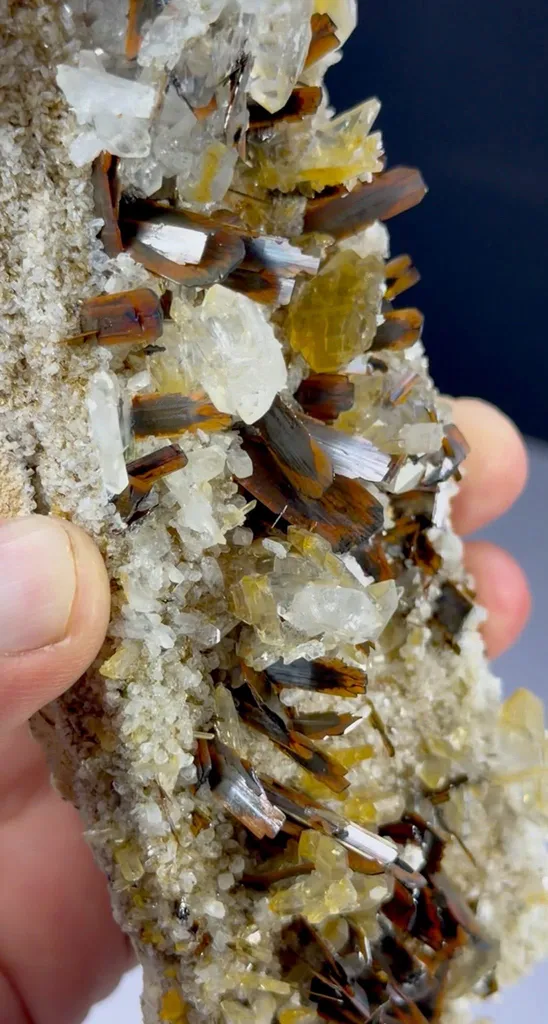 Brookite from Pakistan, Balochistan, Kharan District image