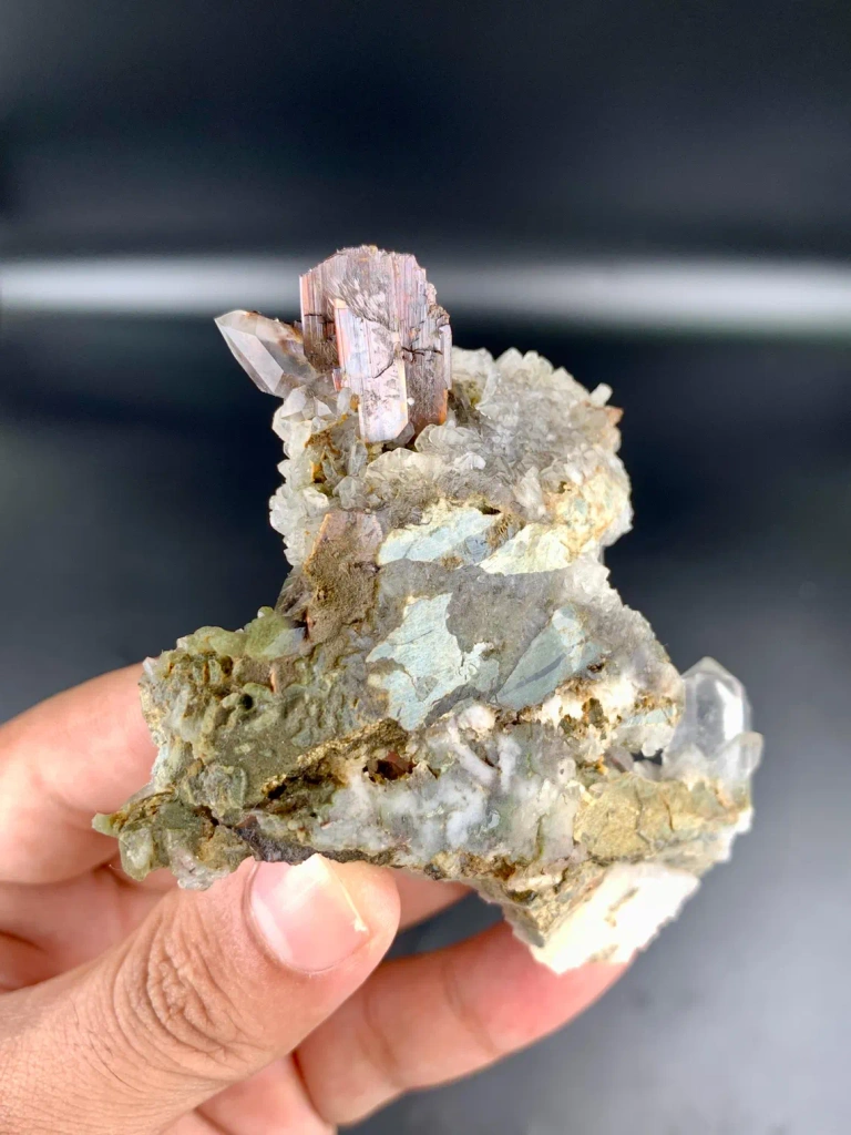 Brookite from Pakistan - image 5