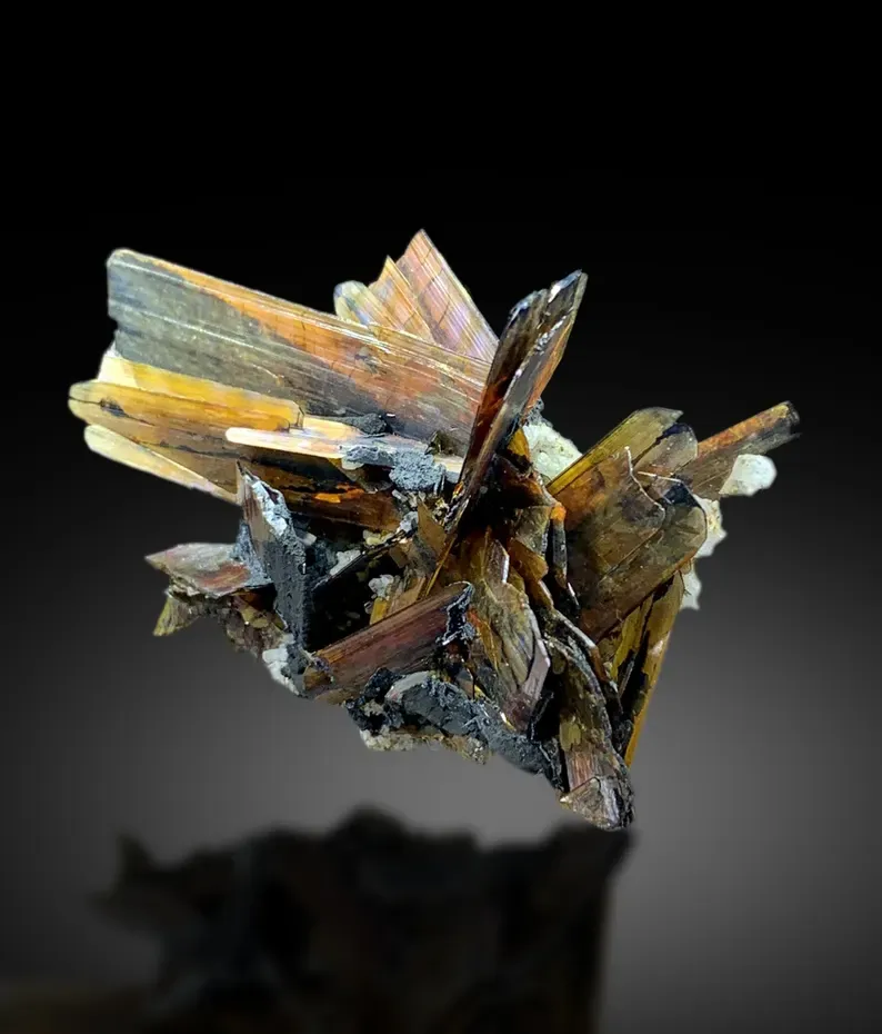 Brookite from Pakistan - image 5