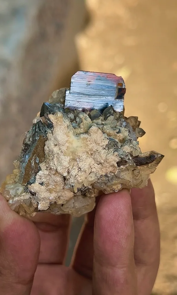 Brookite from Pakistan - image 6