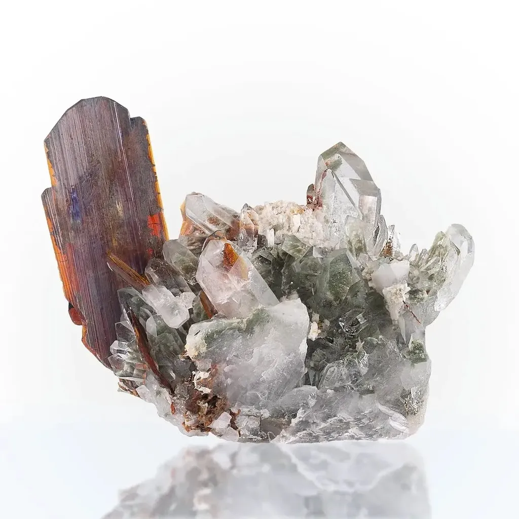 Brookite on Chlorite Quartz
