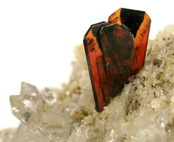 Brookite, Quartz - image 2