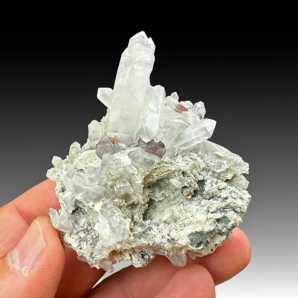 Brookite with Quartz image