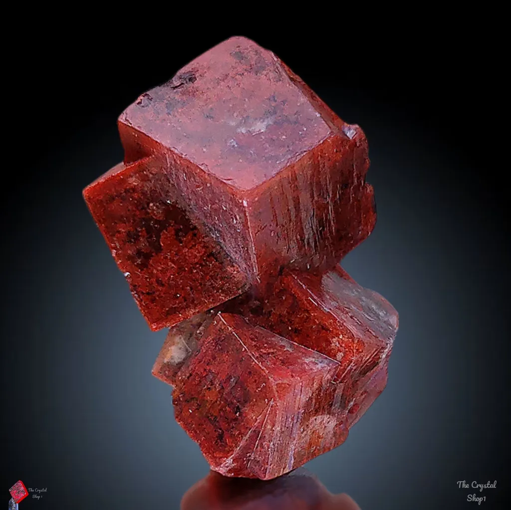 Brown Cubic art' Apophyllite image
