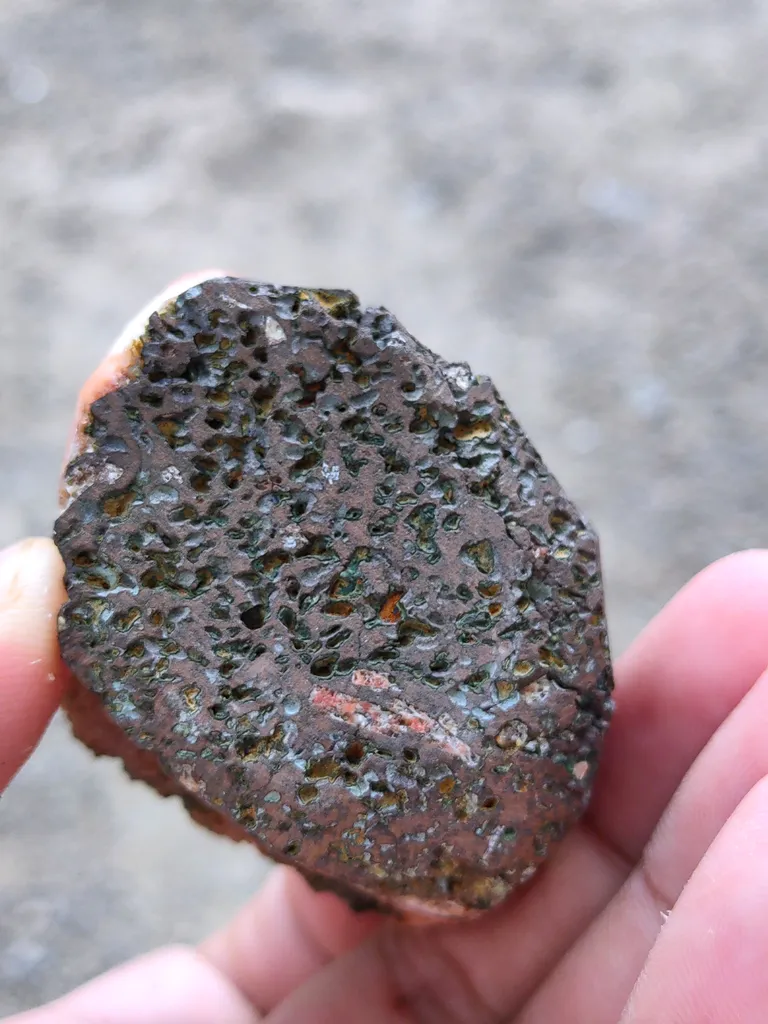 Brown 🟤 Thomsonite on Matrix Natural mineral specimen - image 6