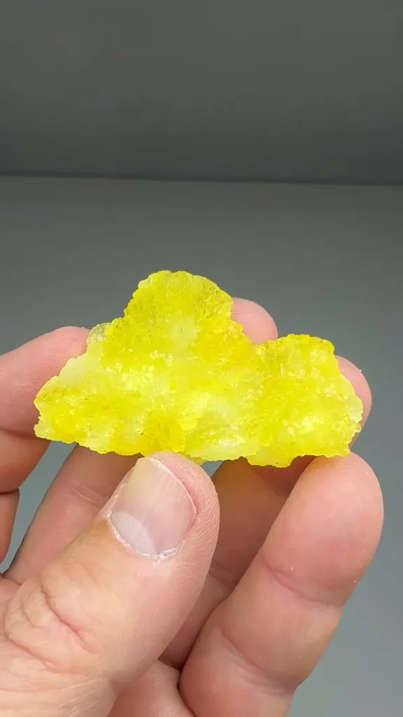Brucite - image 2
