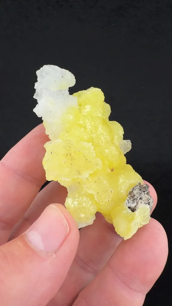 Brucite - image 2