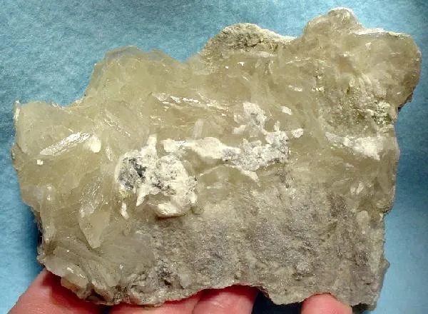 Brucite image