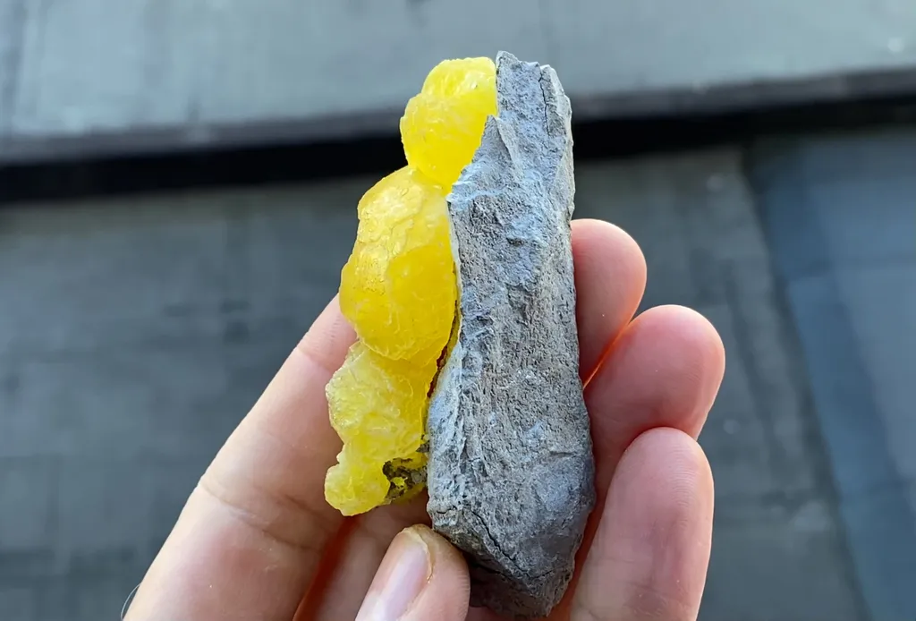 Brucite - image 5