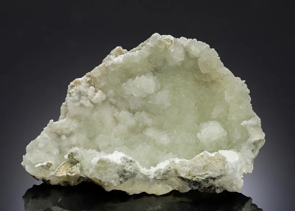 Brucite image