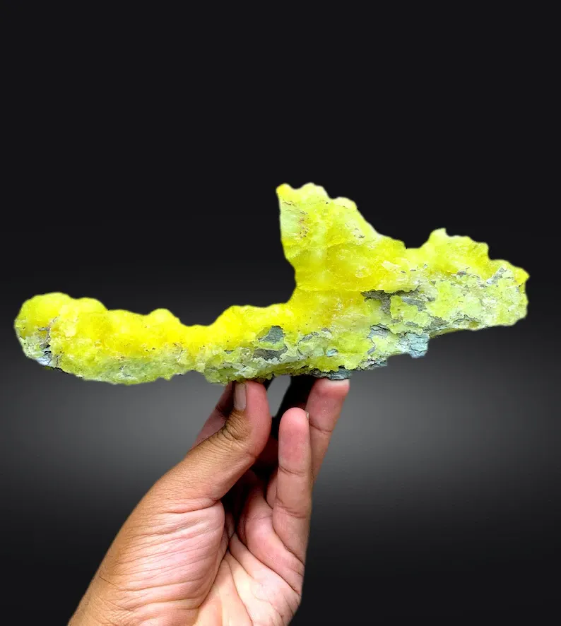 Brucite from Pakistan - image 3