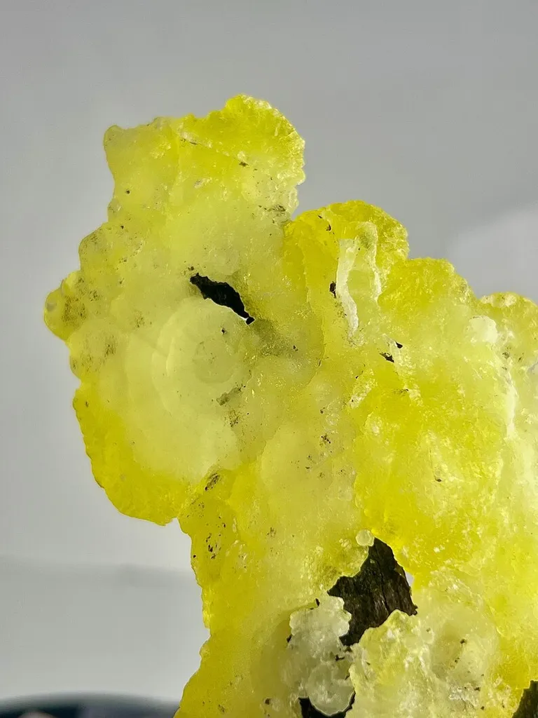 Brucite on Chromite - image 5