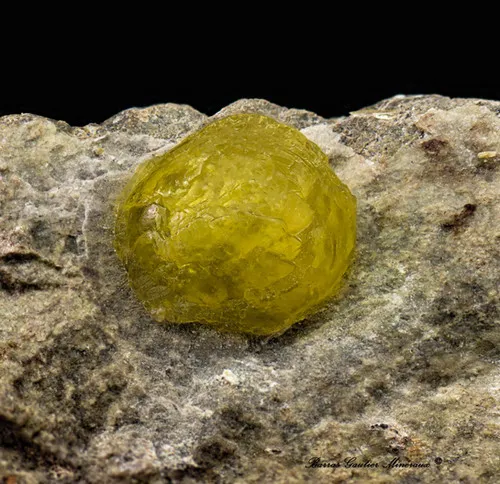 Brucite on Chromite - image 2