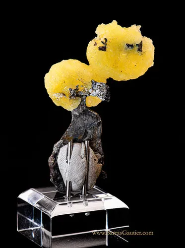 Brucite on Chromite - image 4