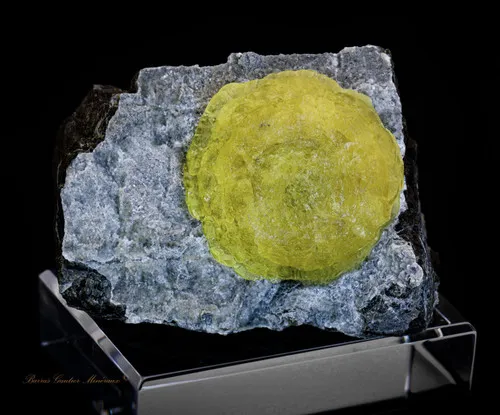 Brucite on Chromite - image 3