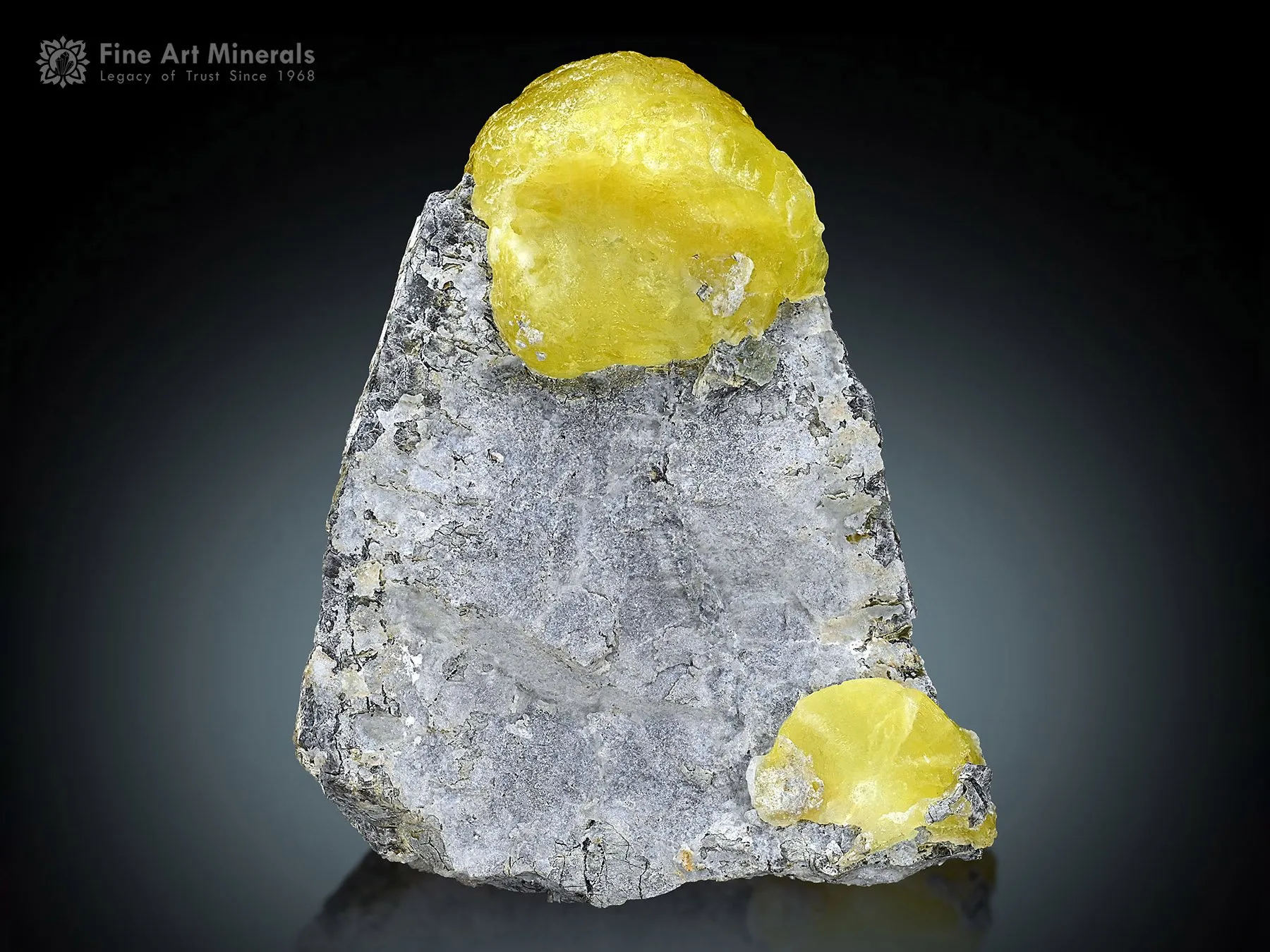 Brucite on Chromite from Baluchistan Pakistan - image 1