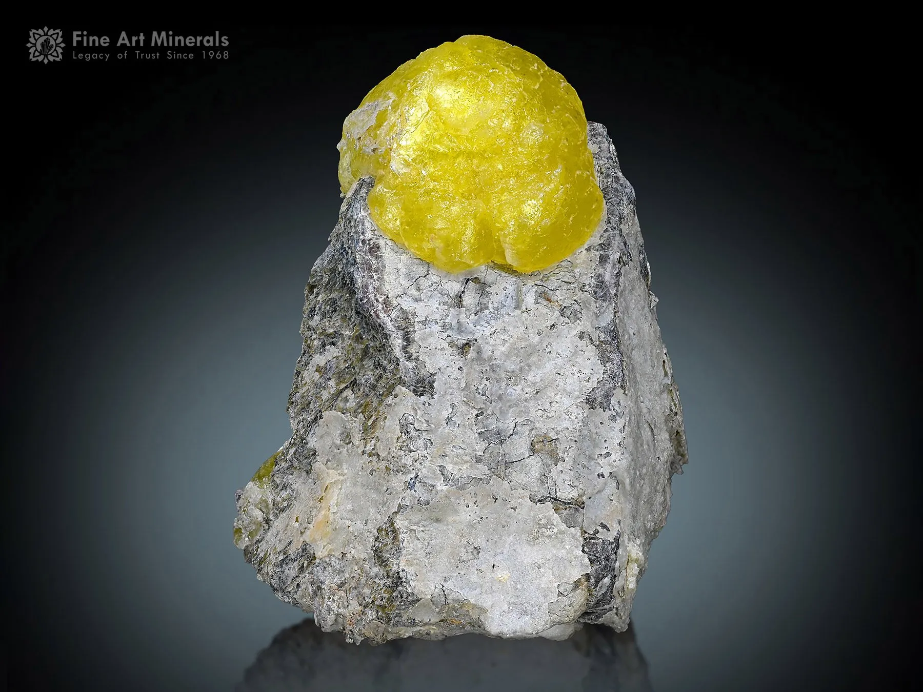Brucite on Chromite from Baluchistan Pakistan - image 2