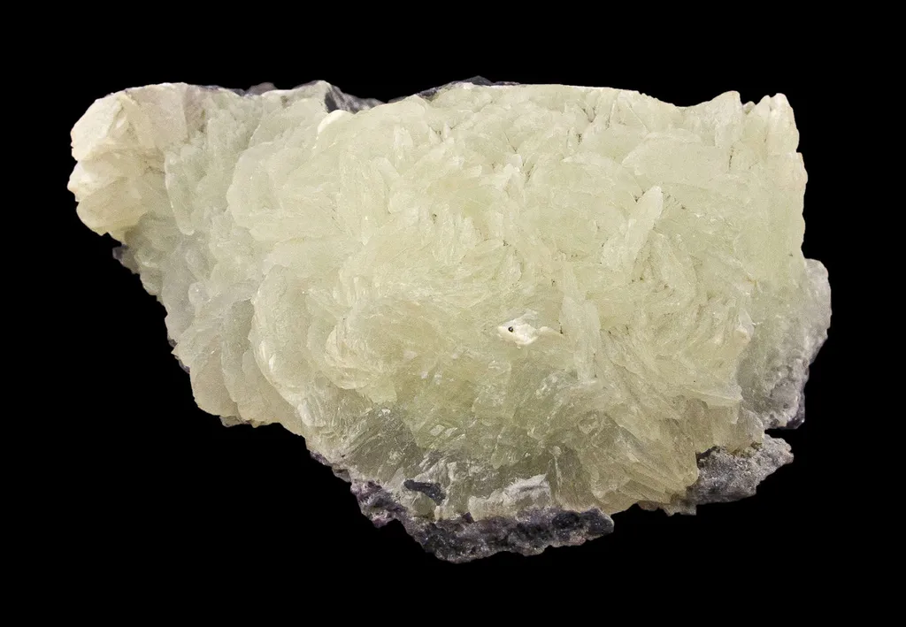 Brucite With Kammererite - image 6
