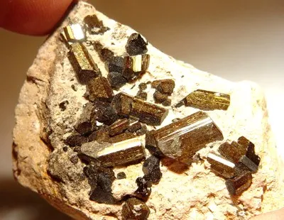 Buergerite - image 1