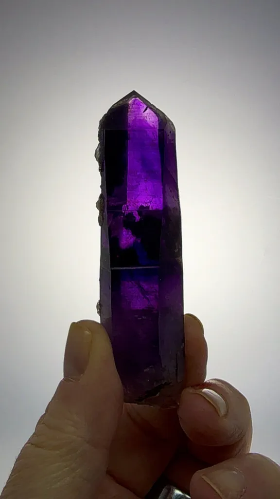 Buks Claim Amethyst 53.87 grams image