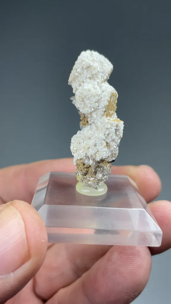 Bultfonteinite with Hydroxylapophyllite, Calcite - image 2