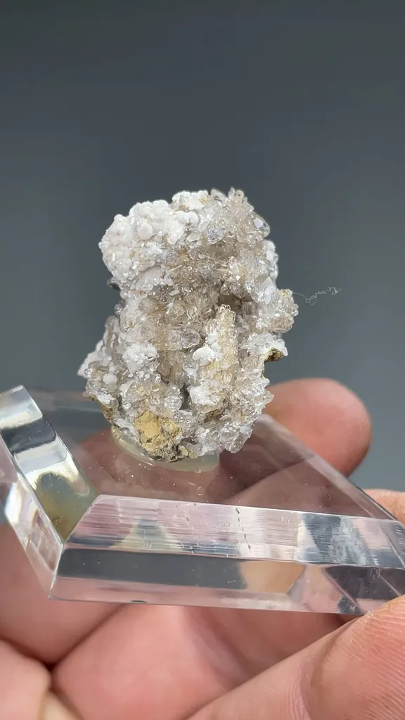 Bultfonteinite with Hydroxylapophyllite, Calcite - image 2