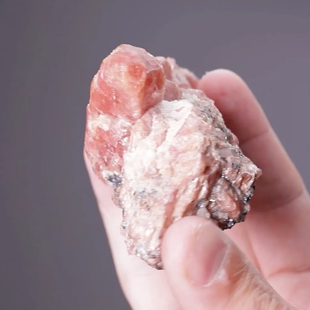 Bustamite - image 2