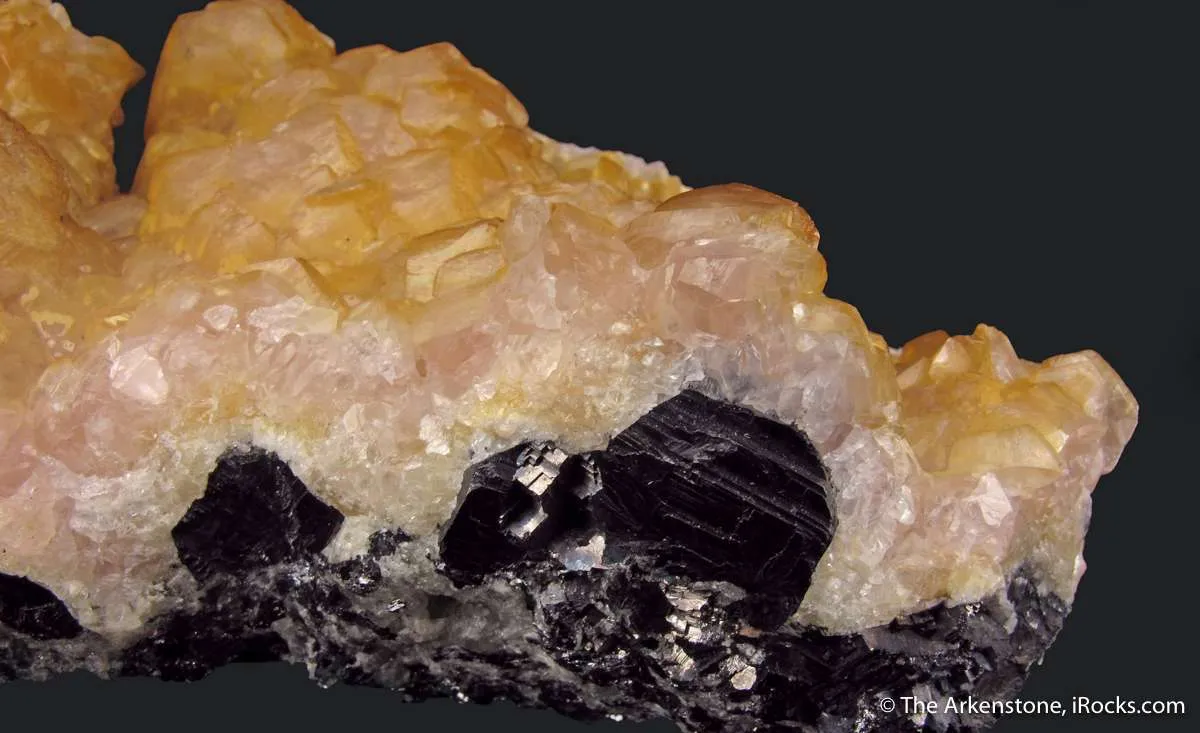 Cadmian and Cobaltian Smithsonite on Galena - image 3