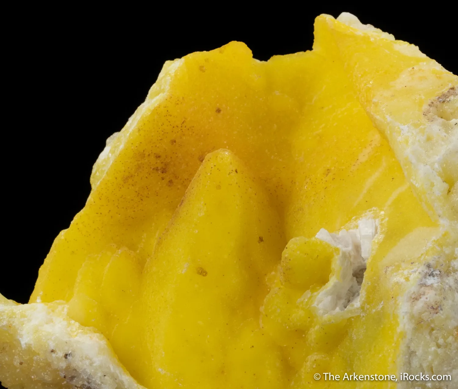 Cadmian Smithsonite on and replacing Calcite - image 3