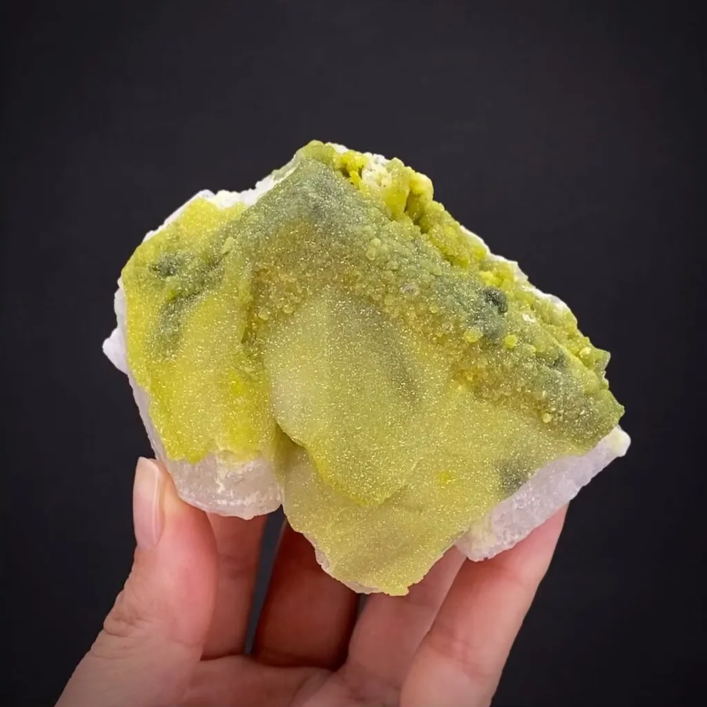 Cadmium-bearing Smithsonite image