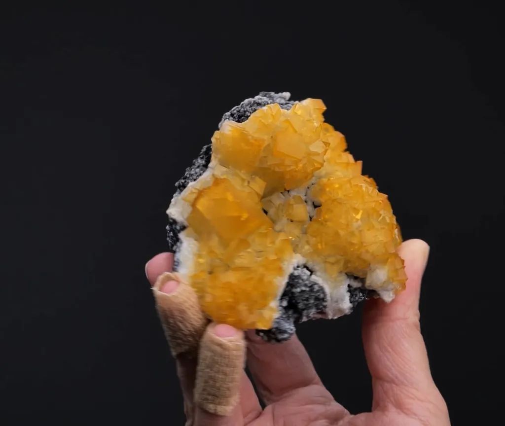 Cadmium Smithsonite on Galena - image 2