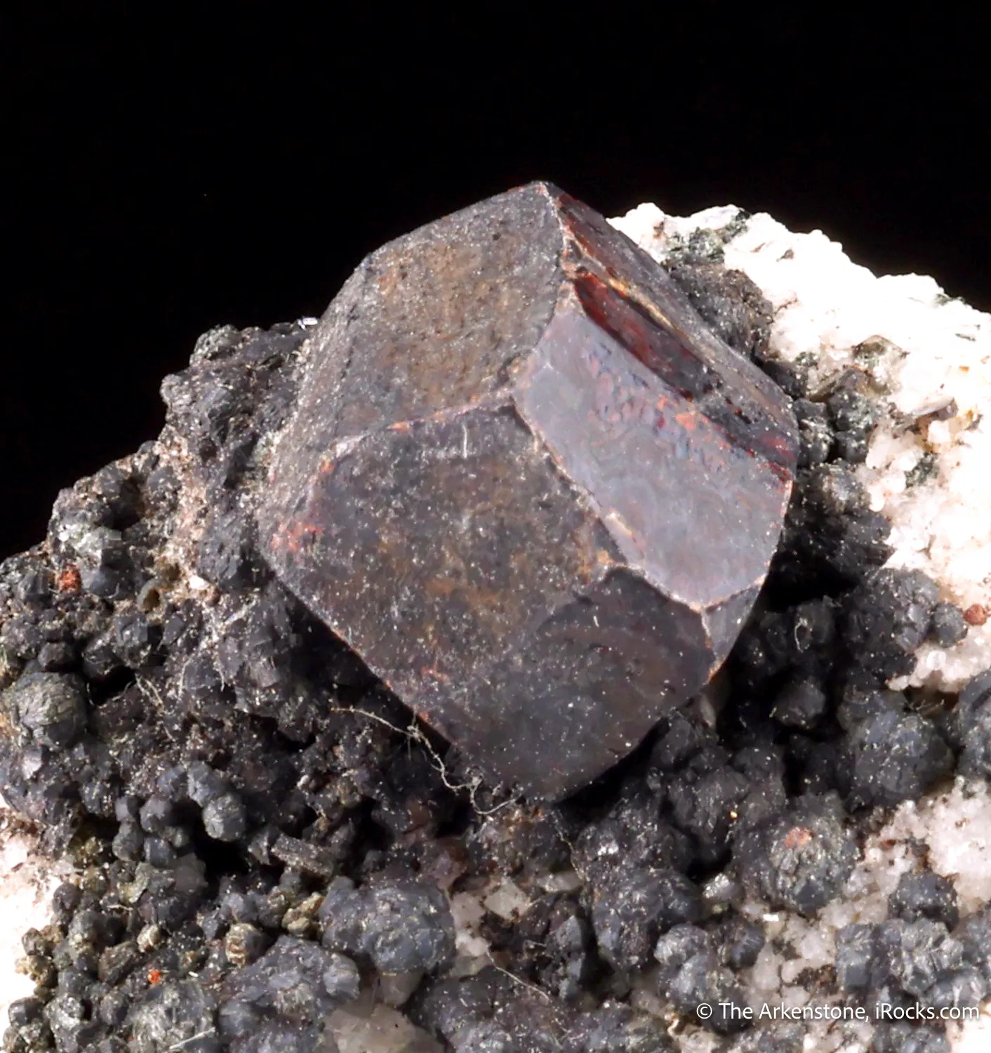 Cafarsite (Type Locality) with Clinochlore - image 1