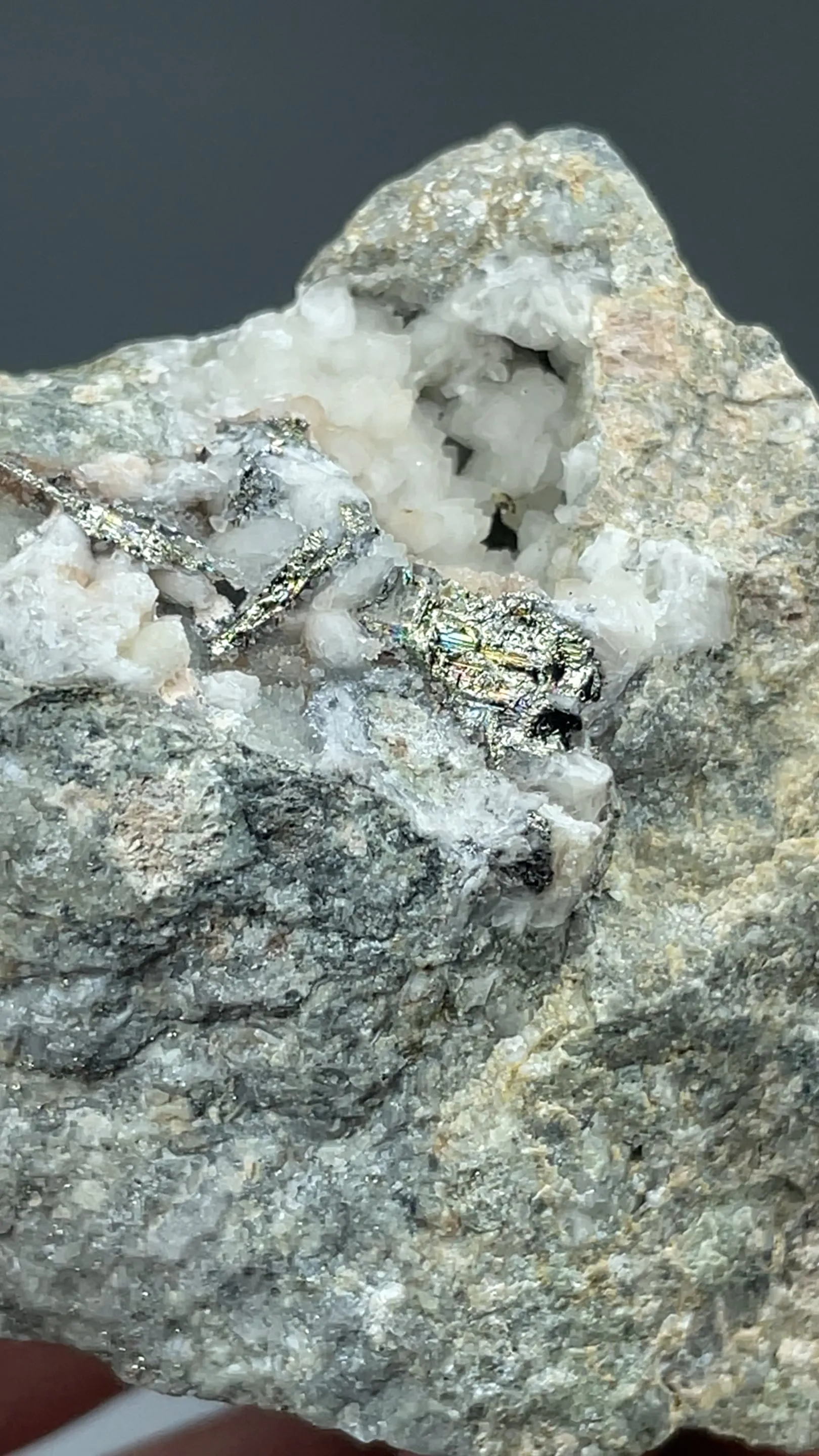 Calaverite - image 2