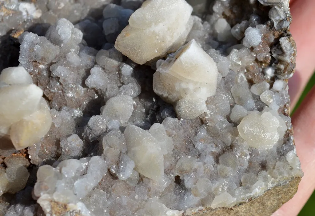 Calcite 1030 grams - Allenc, Mende, Lozère, Occitanie, France - image 5