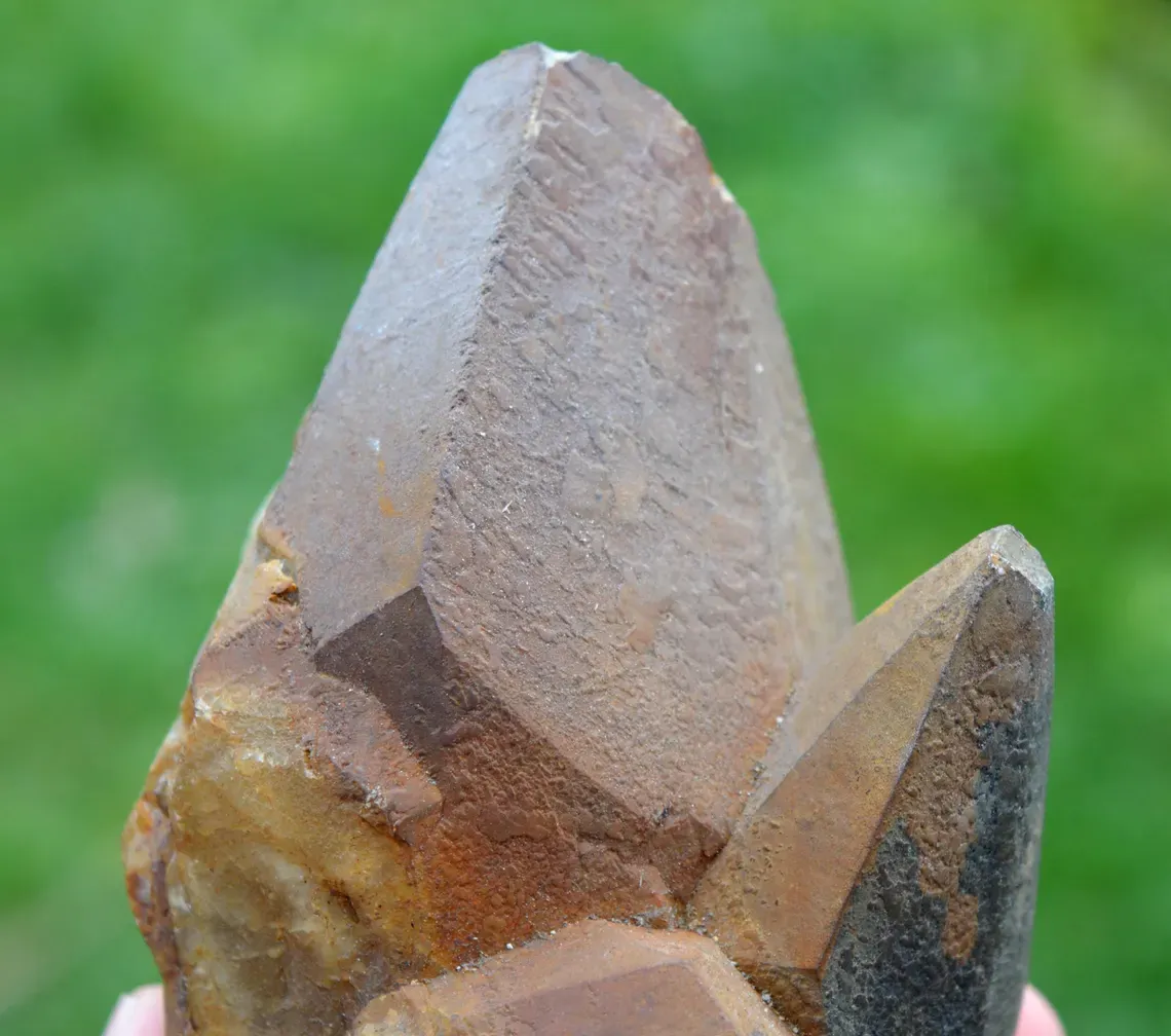 Calcite 1150 grams - Solvay quarry, Couillet, Charleroi, Hainaut, Wallonia, Belgium - image 2