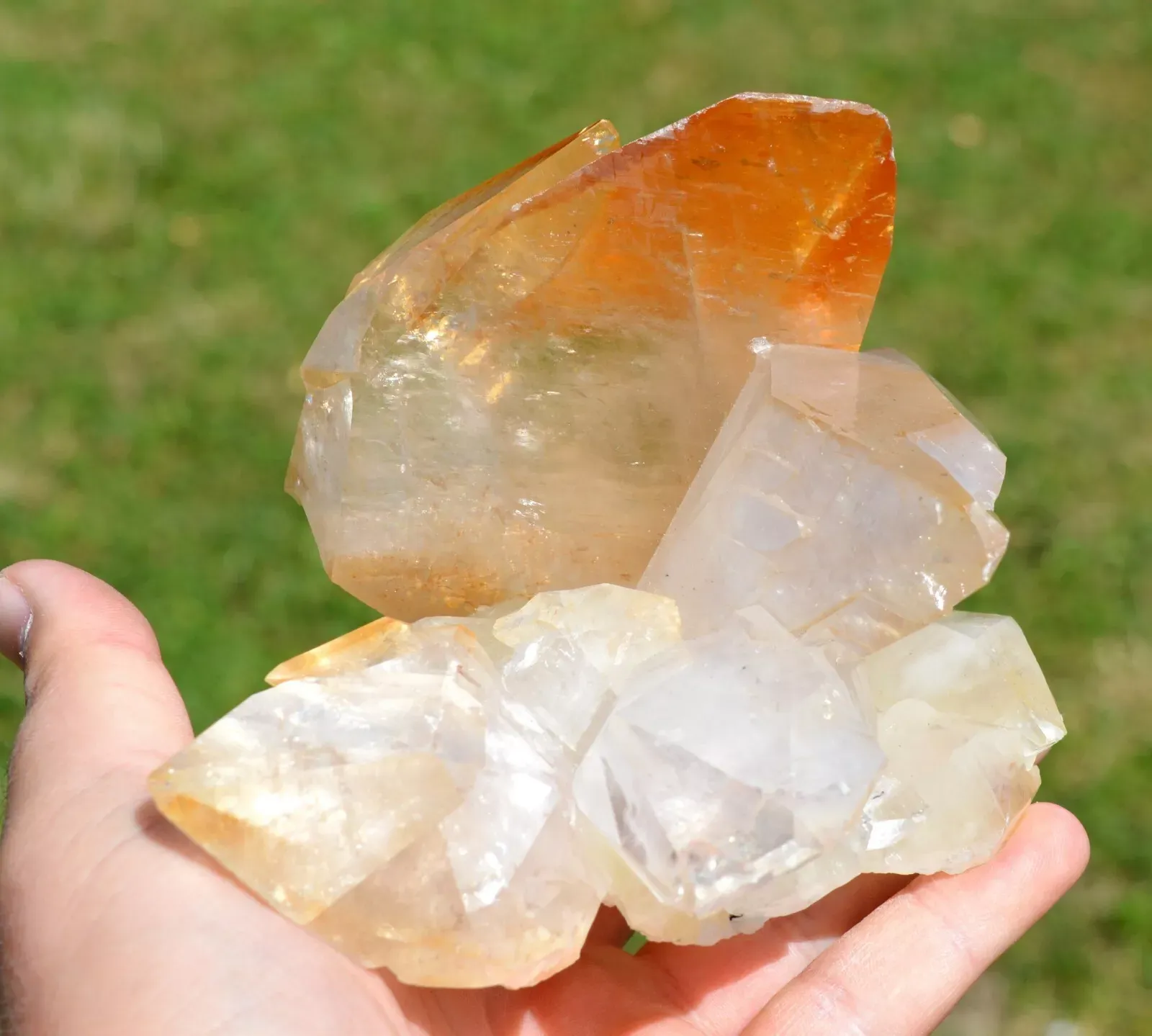 Calcite 1175 grams - Elmwood Mine, Carthage, Smith County, Tennessee, USA - image 2