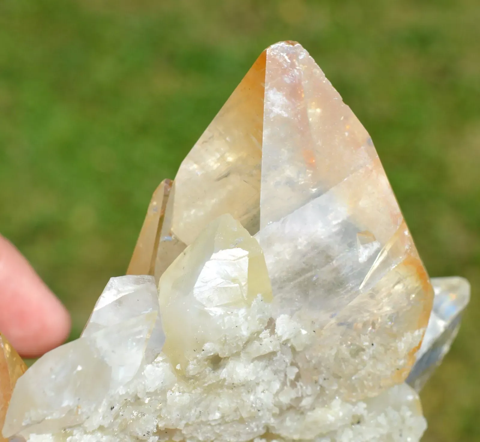 Calcite 1175 grams - Elmwood Mine, Carthage, Smith County, Tennessee, USA - image 7