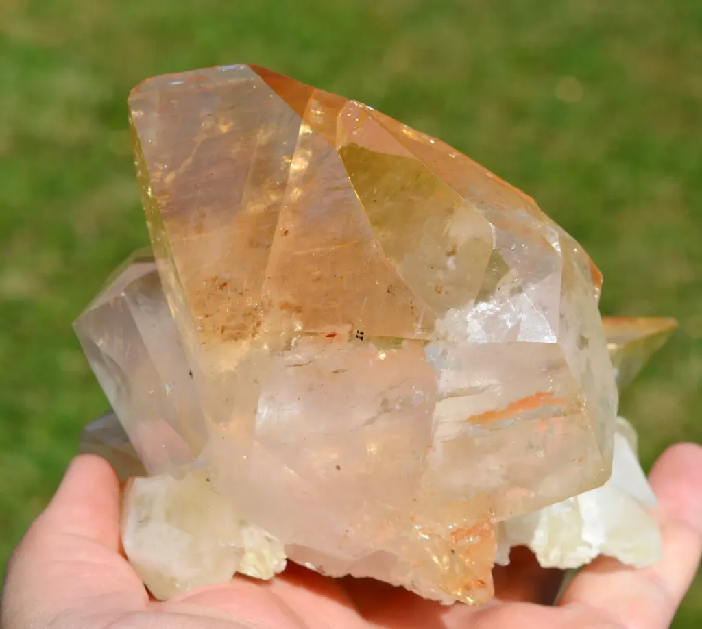 Calcite 1175 grams - Elmwood Mine, Carthage, Smith County, Tennessee, USA image