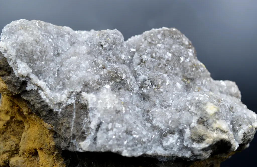 Calcite - 1458 grams - La Lesse quarry, Resteigne, Tellin, Luxembourg, Wallonia, Belgium - image 4