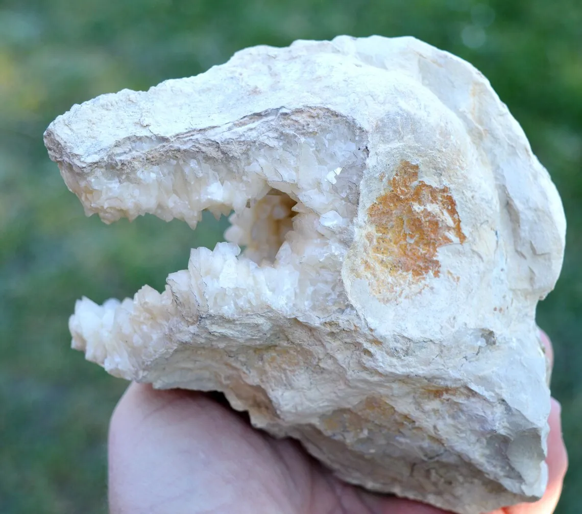 Calcite 1480 grams - Arsonval, Bar-sur-Aube, Aube, Grand Est, France - image 1