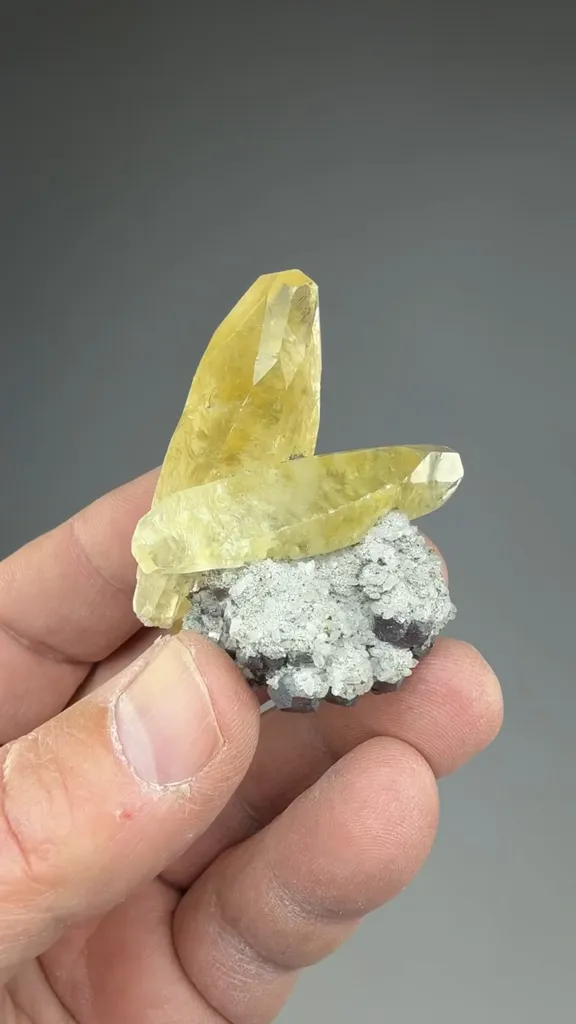 Calcite - image 2