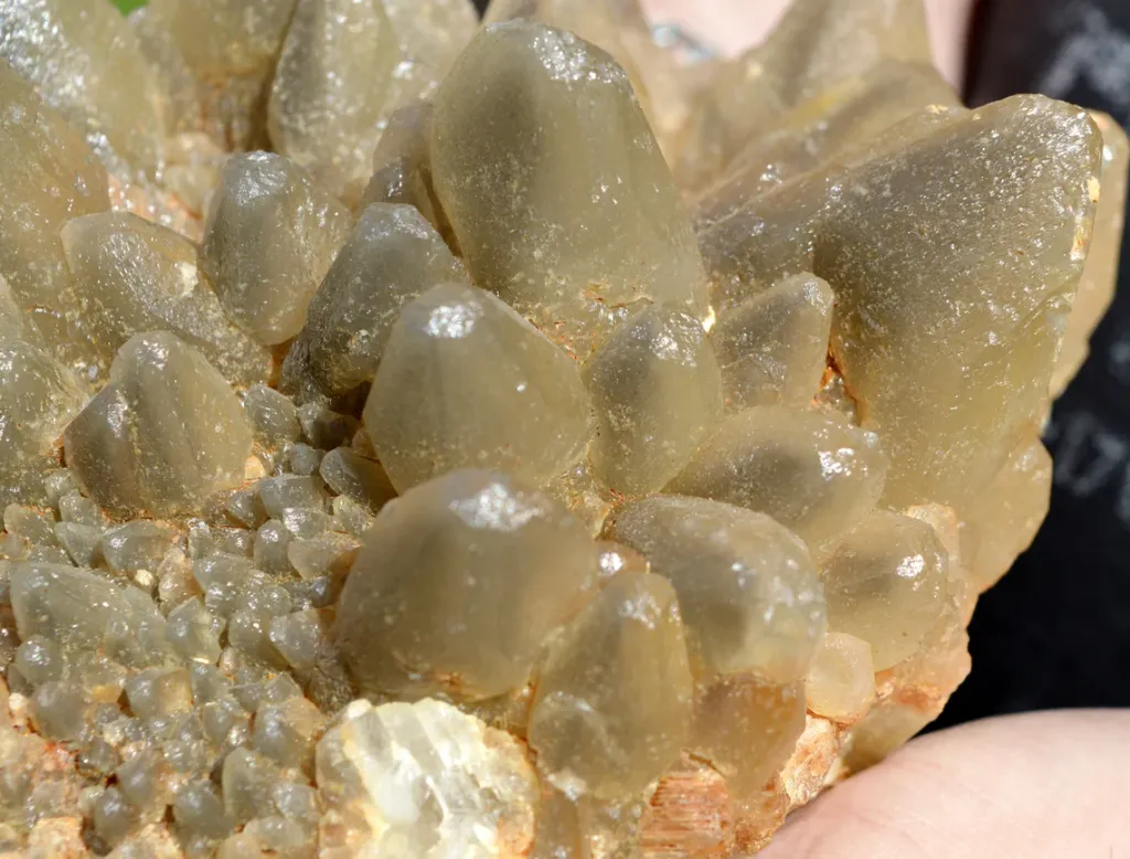 Calcite 3830 grams - Durlinsdorf, Altkirch district, Haut-Rhin, Grand Est, France - image 6